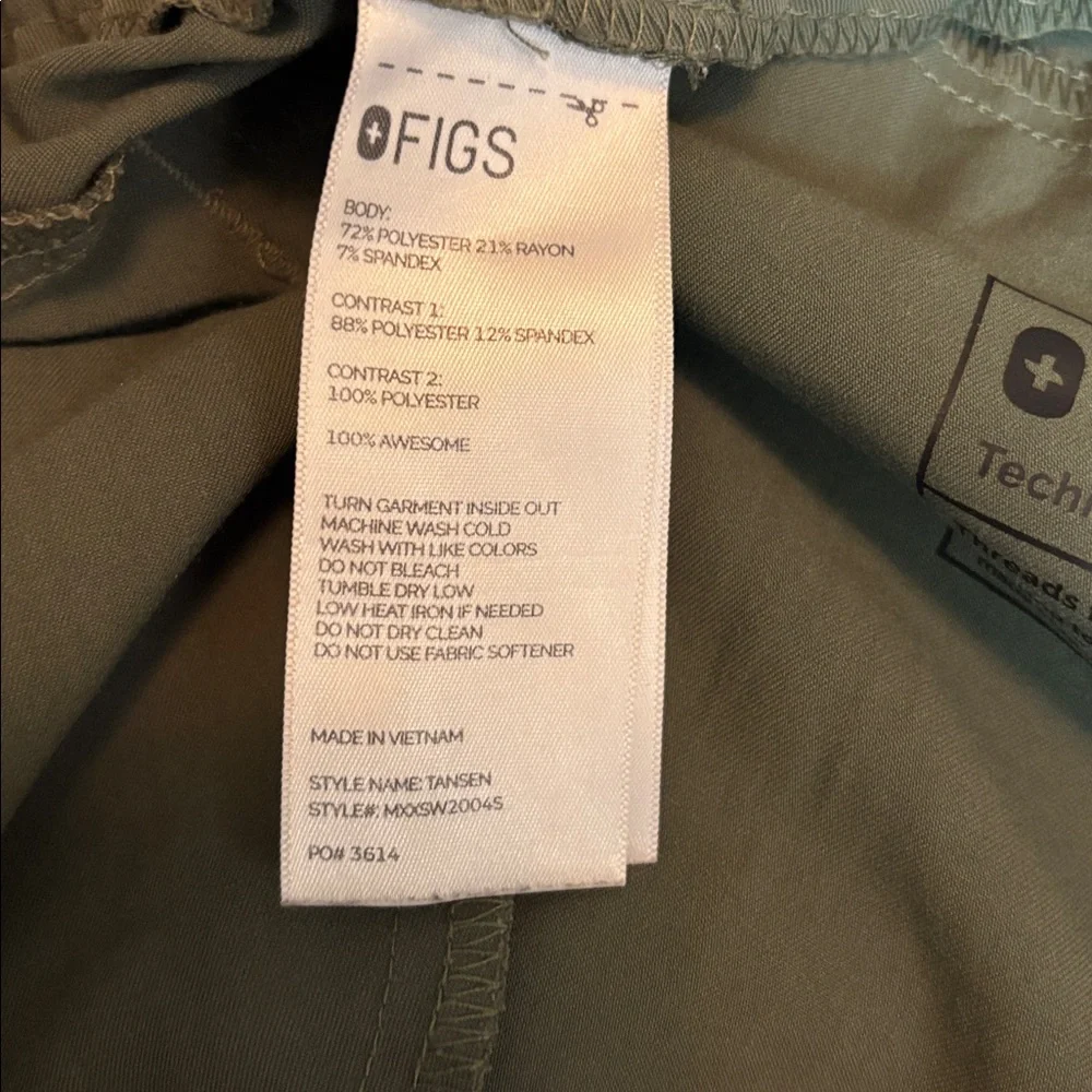 Figs | scrub pants L/S large short